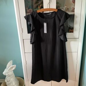 Arianna by Howard’s sz S/M ruffle dress nwt